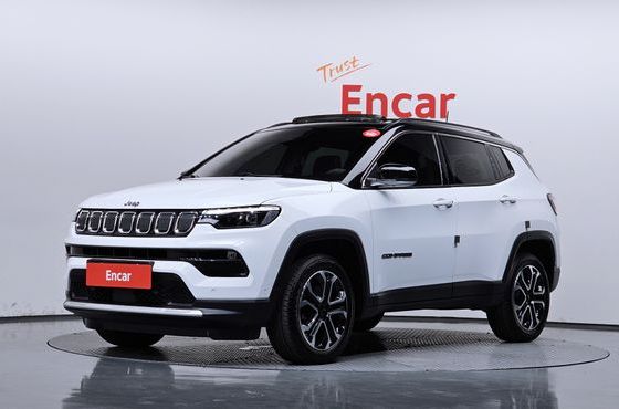 Jeep Compass 2.4 Limitied AWD — пробег 5 049 км — фото 1 из 5