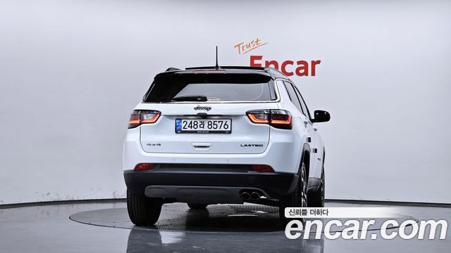 Jeep Compass из Кореи Encar