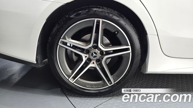 Mercedes-Benz CLS-Class из Кореи Encar
