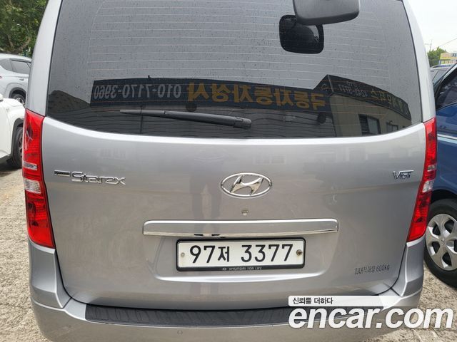 Hyundai Starex Van 5-Seater Modern — пробег 175 894 км — фото 4 из 5
