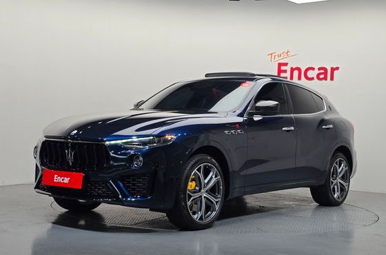 Maserati Levante 3.0 S AWD Modena — пробег 4 775 км — фото 1 из 5