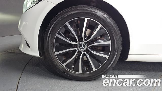 Mercedes-Benz C-Class из Кореи Encar