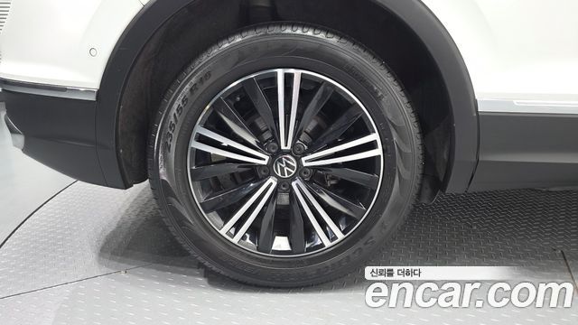 Volkswagen Tiguan из Кореи Encar
