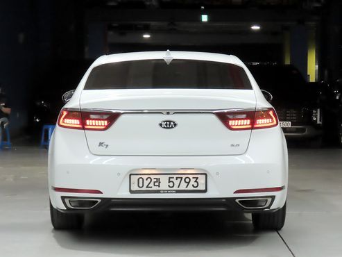 Kia K7 3.0 LPI Luxury (Rental Car) — пробег 160 925 км — фото 3 из 5