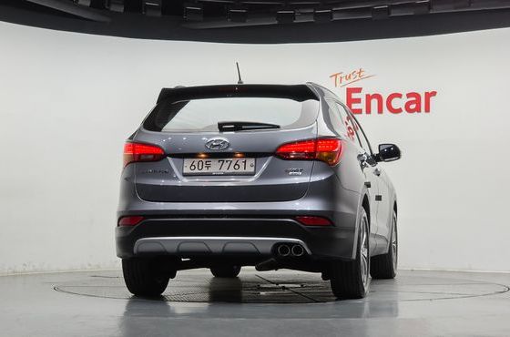 Hyundai Santafe Diesel(e-VGT) 2.2 4WD Premium — пробег 187 845 км — фото 4 из 5