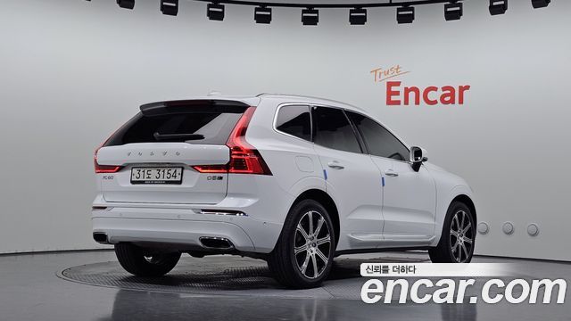 Volvo XC60 D5 Inscription — пробег 100 665 км — фото 2 из 5
