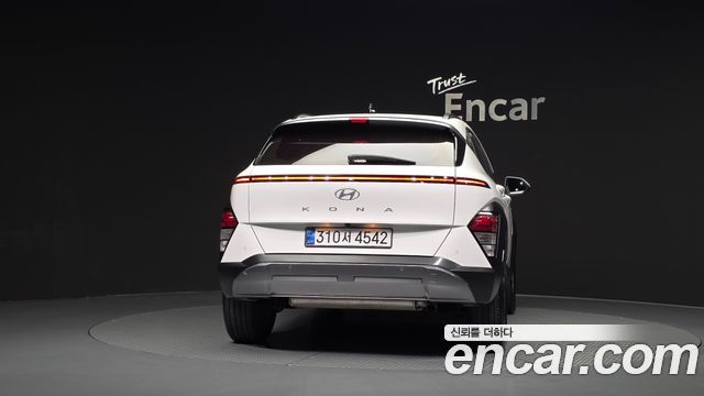 Hyundai Kona из Кореи Encar
