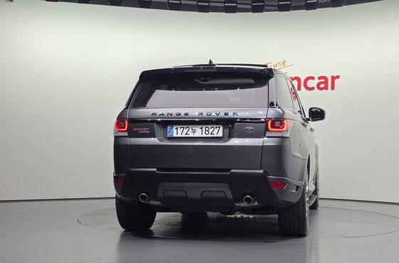 Land Rover Range Rover Sport 3.0 SDV6 AB Dynamic — пробег 121 898 км — фото 4 из 5