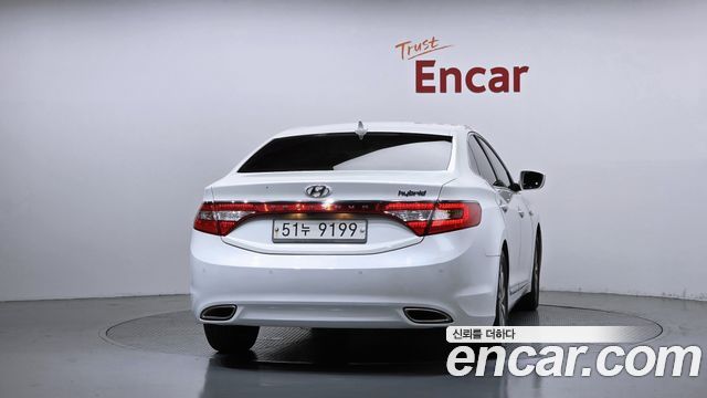 Hyundai Grandeur из Кореи Encar