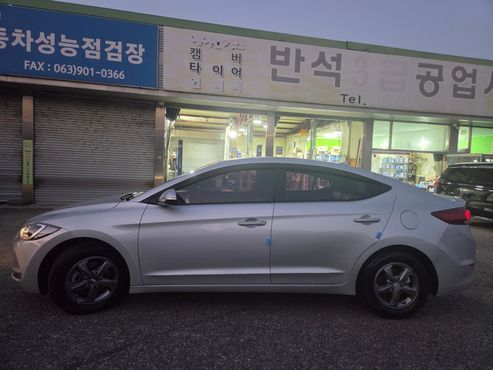 Hyundai AVANTE 1.6 GDI Smart — пробег 101 000 км — фото 4 из 5
