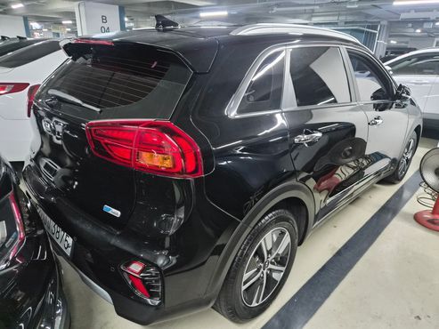 Kia Niro 1.6 HEV Noblesse Special — пробег 45 931 км — фото 4 из 5