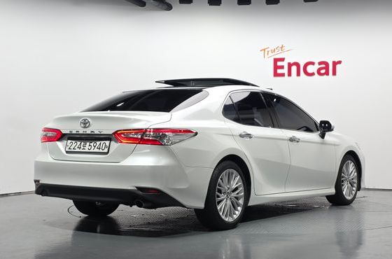 Toyota Camry 2.5 — пробег 51 753 км — фото 2 из 5