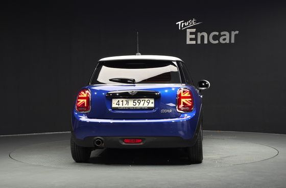 Mini Cooper Standard Third Generation — пробег 33 750 км — фото 4 из 5