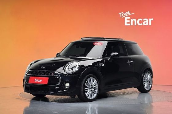 Mini Cooper Standard Third Generation — пробег 67 763 км — фото 1 из 5