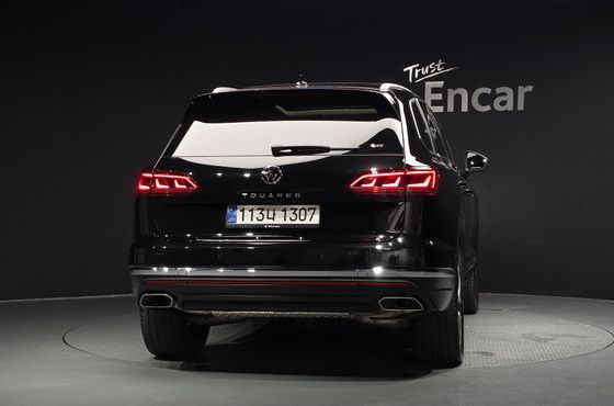 Volkswagen Touareg 3.0 TDI Prestige — пробег 39 311 км — фото 4 из 5