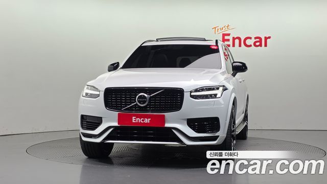 Volvo XC90 T8 R-Design Hybrid — пробег 77 262 км — фото 3 из 5
