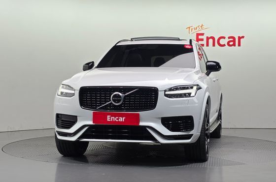 Volvo XC90 T8 R-Design Hybrid — пробег 77 262 км — фото 3 из 5
