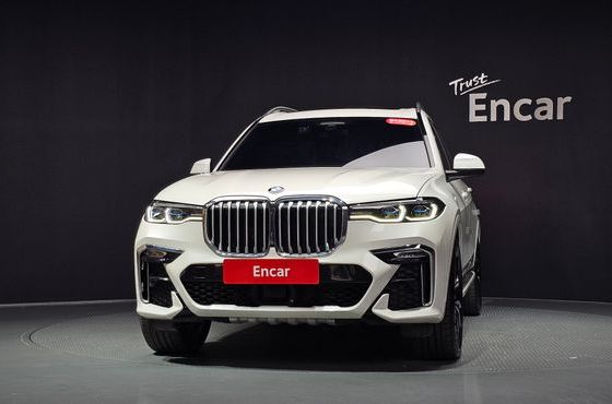 BMW X7 xDrive 40i M Sport 6STR — пробег 55 911 км — фото 3 из 5