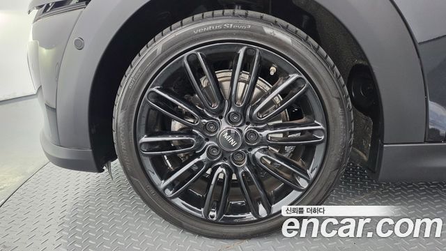 Mini Cooper Convertible из Кореи Encar