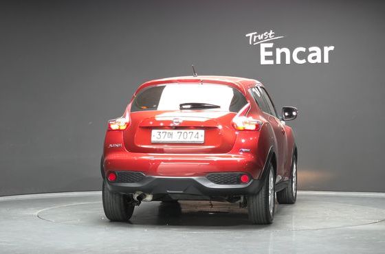 Nissan Juke 1.6 SV F15 — пробег 135 502 км — фото 4 из 5