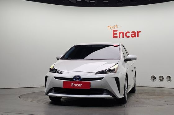 Toyota Prius 1.8 — пробег 80 972 км — фото 3 из 5