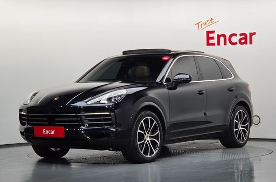 Porsche Cayenne 3.0 — пробег 25 572 км — фото 1 из 5