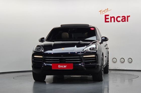 Porsche Cayenne 3.0 — пробег 25 572 км — фото 3 из 5