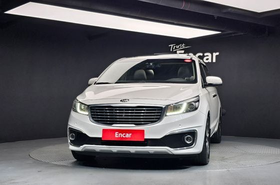 Kia Carnival 9-seater Noblesse — пробег 135 351 км — фото 3 из 5