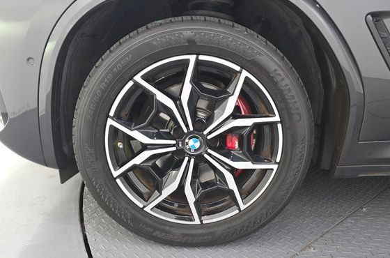 BMW X4 xDrive20i M Sports Pro — пробег 70 483 км — фото 5 из 5