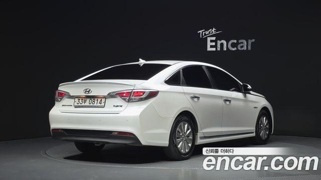 Hyundai Sonata 2.0 HEV Smart — пробег 100 987 км — фото 2 из 5