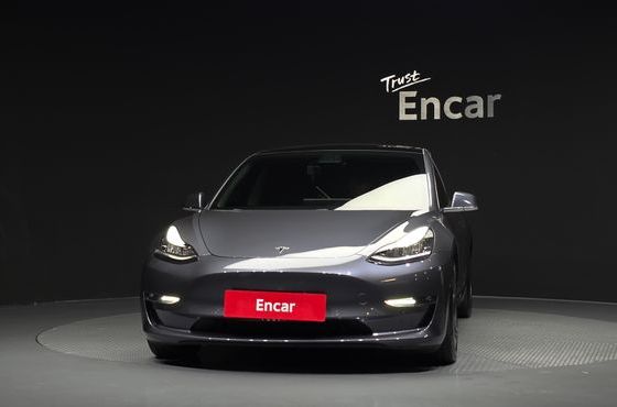Tesla Model 3 Long Range AWD — пробег 185 204 км — фото 3 из 5