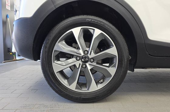 Kia Stonic 1.4 Prestige — пробег 64 887 км — фото 5 из 5
