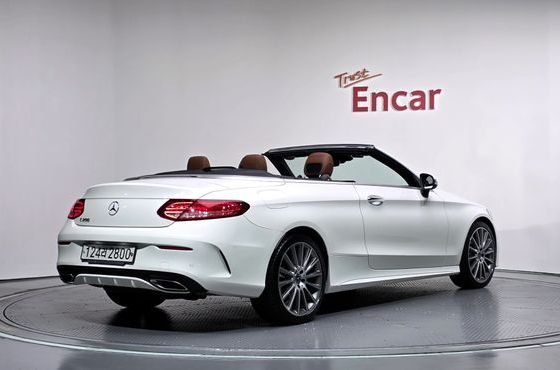Mercedes-Benz C-Class C200 Cabriolet — пробег 33 910 км — фото 2 из 5