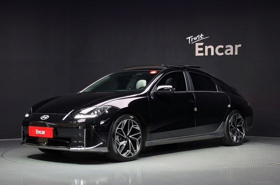 Hyundai Ioniq6 Long Range AWD Exclusive — пробег 60 641 км — фото 1 из 5