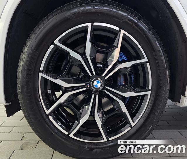 BMW X4 xDrive20i M Sport — пробег 9 250 км — фото 5 из 5