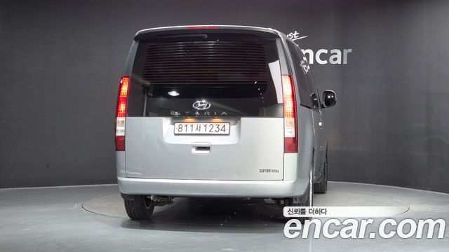 Hyundai Staria Cargo 3-Seater Modern — пробег 85 126 км — фото 4 из 5