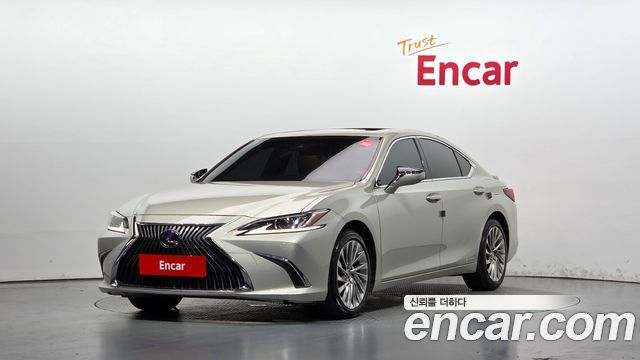 Lexus ES Luxury Plus — пробег 131 385 км — фото 1 из 5