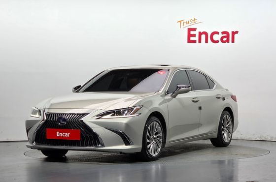 Lexus ES Luxury Plus — пробег 131 385 км — фото 1 из 5