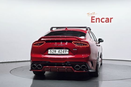 Kia Stinger 3.3 Turbo AWD GT — пробег 97 180 км — фото 4 из 5