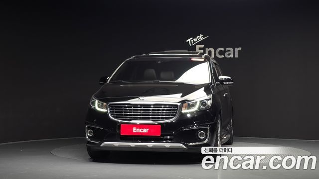 Kia Carnival 7-seater Limousine President — пробег 131 478 км — фото 3 из 5