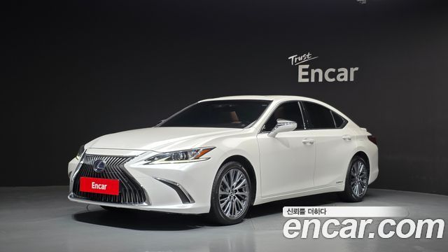 Lexus ES Luxury — пробег 84 825 км — фото 1 из 5