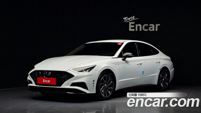 Hyundai Sonata 2.0 Premium Plus — пробег 163 204 км — фото 1 из 5