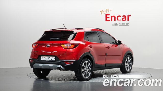 Kia Stonic из Кореи Encar