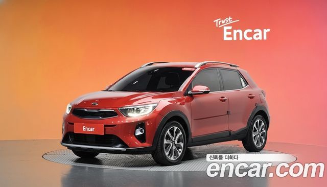 Kia Stonic из Кореи Encar