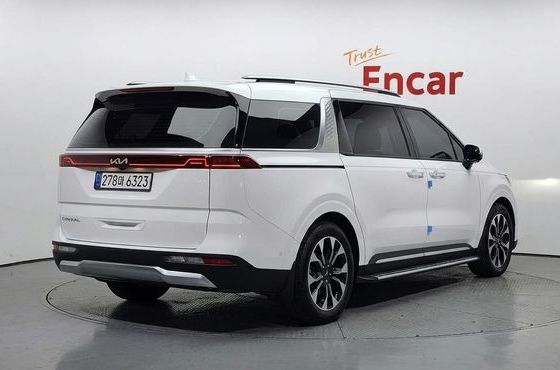 Kia Carnival Gasoline 9-Seater Signature — пробег 111 591 км — фото 2 из 5
