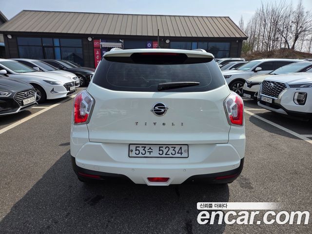 Ssangyong TIBOLI из Кореи Encar