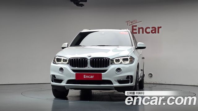 BMW X5 xDrive 30d — пробег 79 676 км — фото 3 из 5