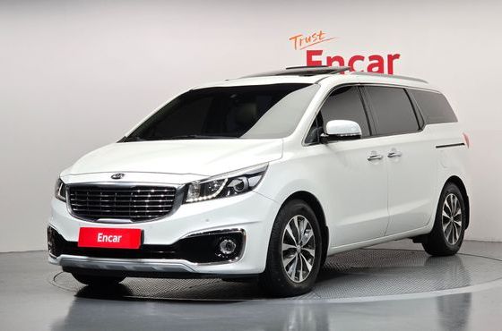 Kia Carnival 9-seater Luxury — пробег 254 821 км — фото 1 из 5