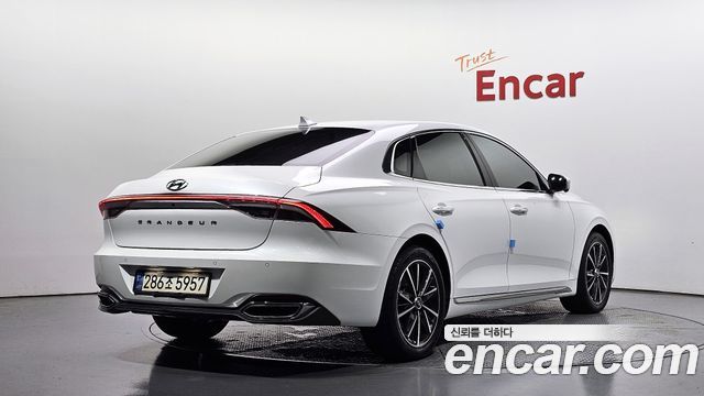 Hyundai Grandeur из Кореи Encar