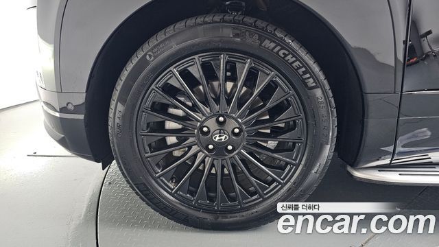 Hyundai Ioniq9 Performance Type AWD 6-Seater Calligraphy — пробег 7 548 км — фото 5 из 5